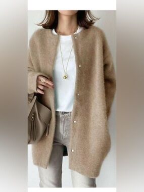 NWOT Fashion Beige Camel Oversized Cardigan